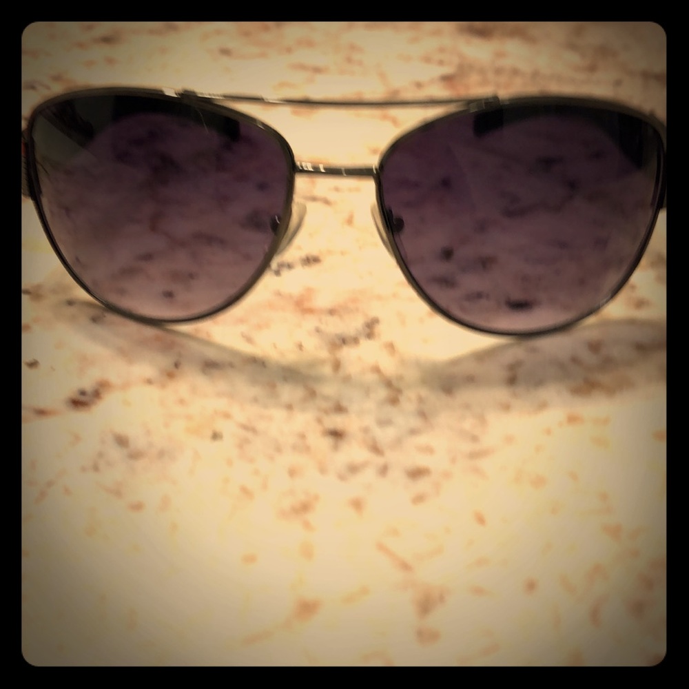 Italy design Aviator purple lens Red stripe accent
